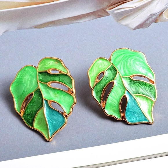 Monstera Tropical leaf earrings enamel boho chic - Picture 4 of 6
